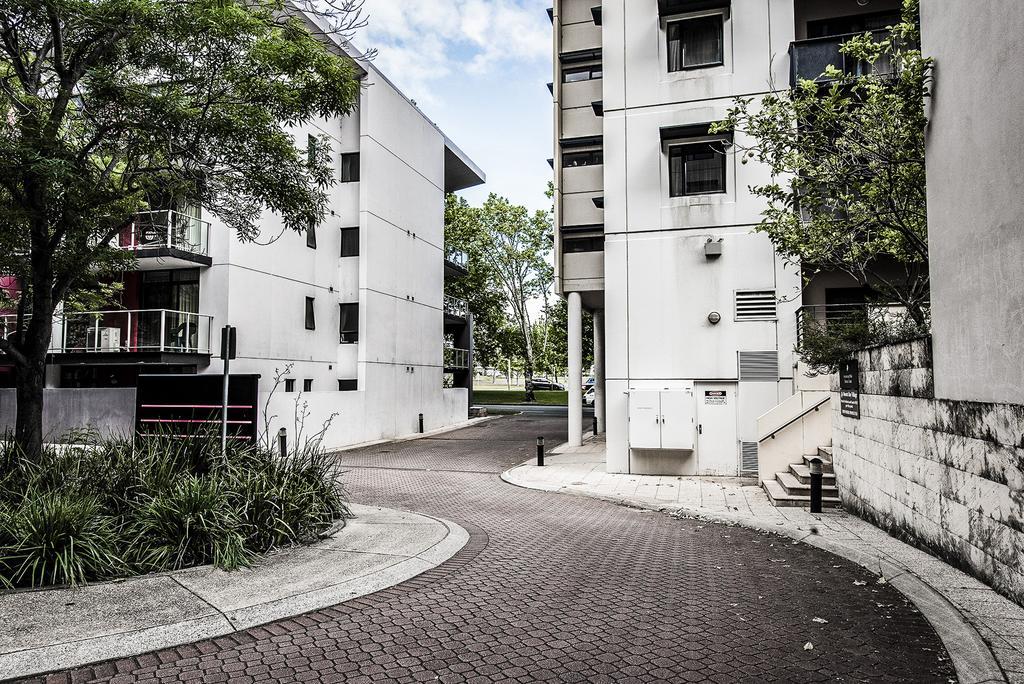 Airexec Apartments Perth Exterior photo