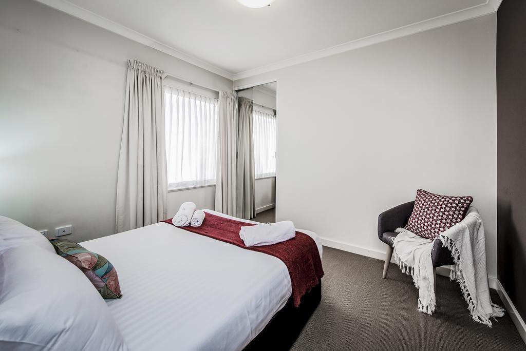 Airexec Apartments Perth Exterior photo